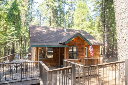 Pet and Family Friendly - Community Pool Access