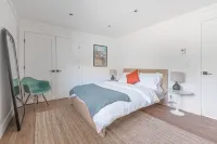 Modern Luxury in the Catskills! New 7 Bedroom Home