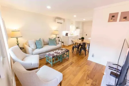 Historical Hotel, Main Street Blowing Rock