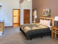 Ledgestone Lodge, Private Chalet for Large Group and Family Gatherings near JFBB