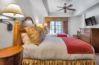 Best PENTHOUSE in Vail Village - FREE Breakfast & Parking