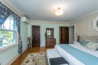 Leraan House. Family Friendly newly remodeled elegant historic home Các khách sạn gần Harrington Arts Center