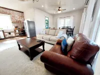 504 Historic Brickhouse off Main St. - 2 Blocks from Salmon River