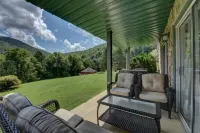 Golden Bear- lovely one bedroom with fireplace