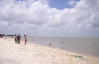 The Pelican at Magnolia Beach - 3-Star