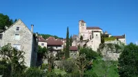 Beautiful detached Quercy house facing the beach at Saint Cirq Lapopie Moulin et Chapelle de Lugagnac 주변 호텔