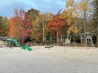 Hot Tub! Fire Pit, Golf Cart, Fall Hiking, Holiday Memories & Coffee Experience