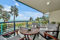 Cullen Bay Villa