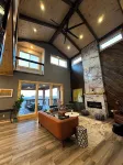 The Oslo + The Little Oslo Apt - 6 Kings + View + Hot Tub - Sleeps 27 - 5성급