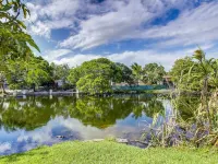 Sunrise Family Haven: Private Pool & Scenic Vistas Hotels in Sunrise