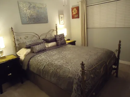 Beautiful Condo with Mountain View and Lush Gardens. Close to Major Attractions. Hotel a Riverside County