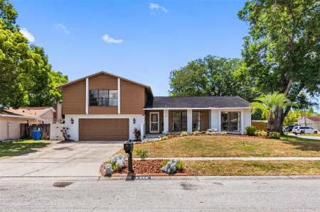Private Home - Pool & Game Room