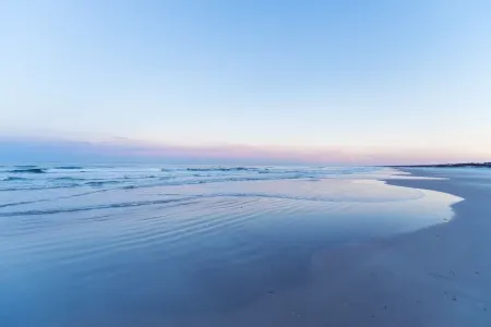 NEW OCEANFRONT LISTING! TOTALLY RENOVATED 2 bed/2.5 bath Sea Place Townhome