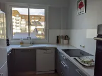 Blonville beautiful seafront apartment 10 minutes from Deauville