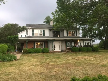 Whistling Hill, 3.5 Miles from VIR