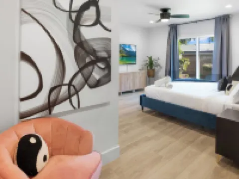 NEW Lux 5BR Villa Near Disney, Knotts, LA, OC w/ Hot Tub & Games Hoteles en Fullerton