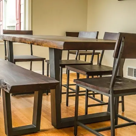 Lux family retreat, hot tub, specular views. Spacious home on the golf course.