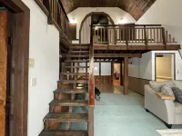 Big Barn in Bemus Point, unique, peaceful, and memorable Hotele w: Ellery