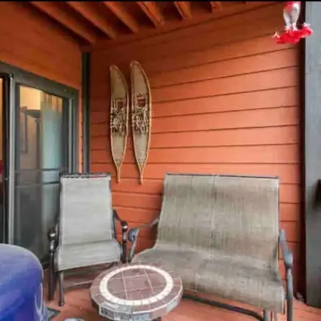 Amazing Views, hot tubs, pool, sauna and plenty of parking at cozy Frisco condo