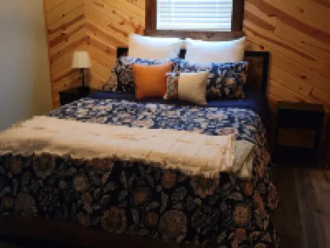 The Whitetail Cabin for a Northern Wisconsin experience of fun and relaxation... Hotels in Flambeau