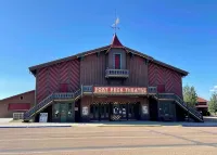 3BDRM Home in Historic Fort Peck, walk to Summer Theatre, Ft. Peck Hotel