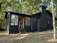 Lakefront Log Cabin with Contemporary Touches