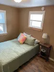 Cottage in the heart of Beach haven!
