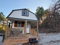 Bougie Boondock Tiny Home