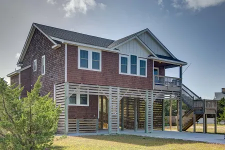 Budget Modern 1 BRM/1 bath