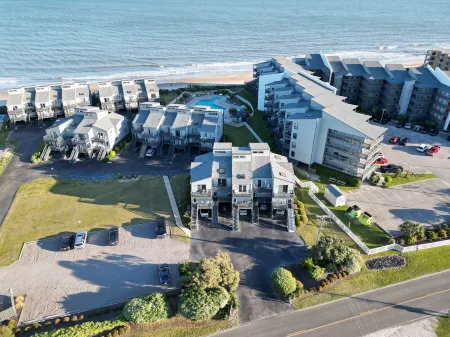 Samudrà - Ocean, Pool & Sound View Beach Getaway Отели в г. Стамп Саунд