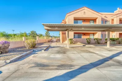 Hava-Retreat with Pool/Boat Parking!