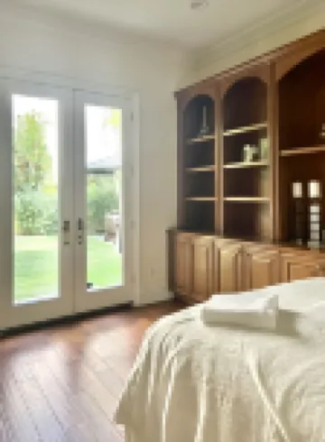 The Beverly Grand Villa @ Bel Air, Los Angeles