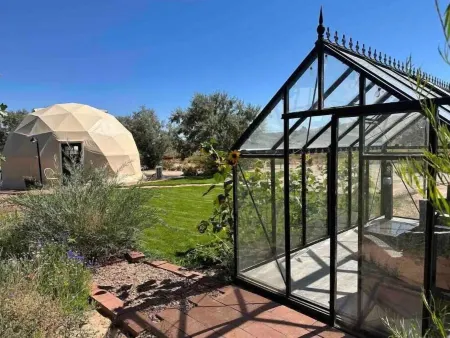 Kayenta Dome at Sand Creek Homestead Отели в г. Торрей