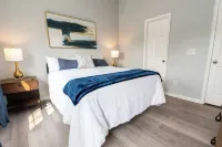 Hidden Gem near Triangle Town Center, 540 & US-1, with Neuse River Trail access