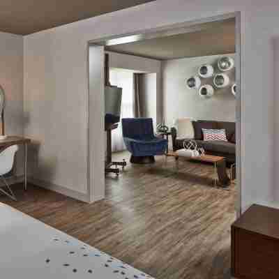 The Del Monte Lodge Renaissance Rochester Hotel & Spa Rooms