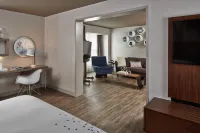 The Del Monte Lodge Renaissance Rochester Hotel & Spa Hoteles en Pittsford