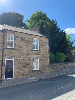 Rose Cottage - Hot Tub - Town Centre Hotels in 