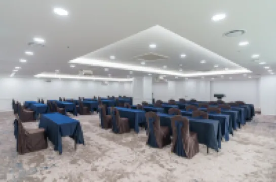 Ibis Styles Ambassador Jeonju City Centre Hotel di Jeonju