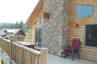 The McCaskell Cabin- Nestled out in the countryside.