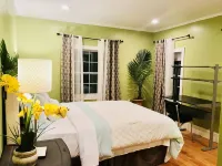 4BR 2BATH WOLLASTONBEACH.Near BOSTON2 Hotels in Quincy