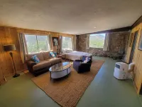 Tucson Historic Ranch Unique Artist Loft with Panoramic View