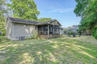 3Br Retreat w. Dock Access, Near Rehoboth Beach and Steps to the Bay! Hotels near Wilson Dunes Condos