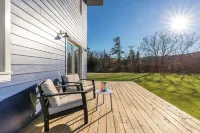 New Ludlow Village Home with Stunning Okemo Mountain View