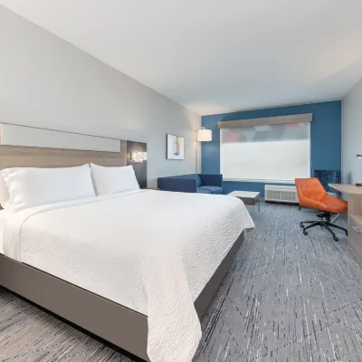 Holiday Inn Express & Suites AUSTIN AIRPORT EAST by IHG Hotels near Austin-Bergstrom International Airport