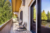 Beautiful Sun Valley Lodge II Penthouse, Sleeps 8 with Amazing Views of Baldy