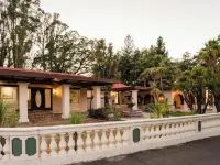 Villa Terra Bella, by Vinifera Homes Hotels in Windsor