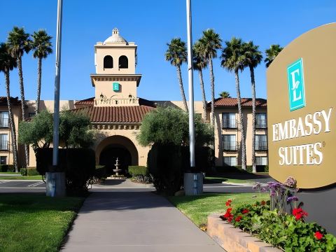 Embassy Suites by Hilton Lompoc Central Coast