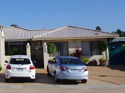 Astoria Retreat Bed & Breakfast Hotel di Wanneroo
