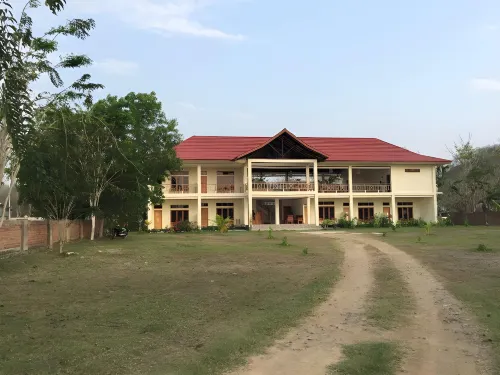 Hôtel la Belle Etoile Hotels in Tondong Belang