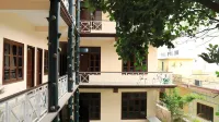 Gayatri Resort